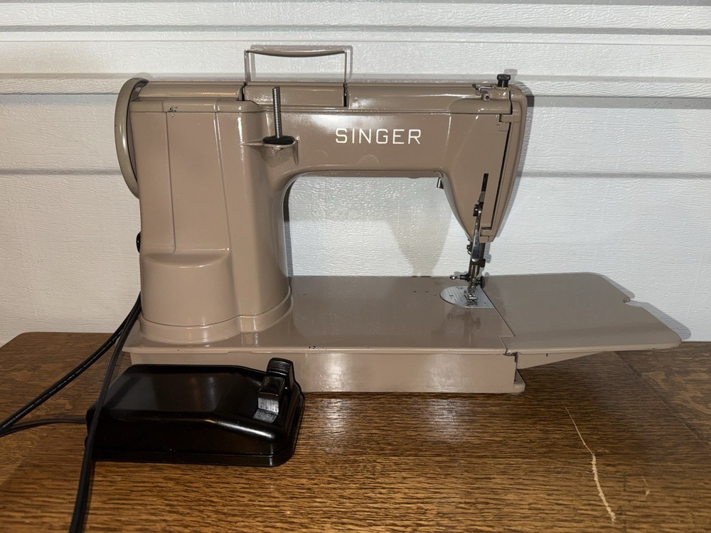 Vintage Singer Sewing Machine Model 301 , Long Bed, serviced