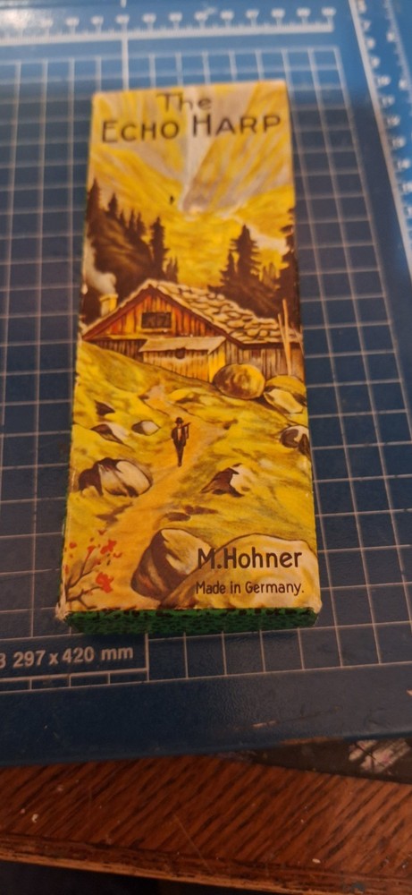 M. Hohner “The Echo” Double Reed Harp Harmonica Notes C & G with Original Box