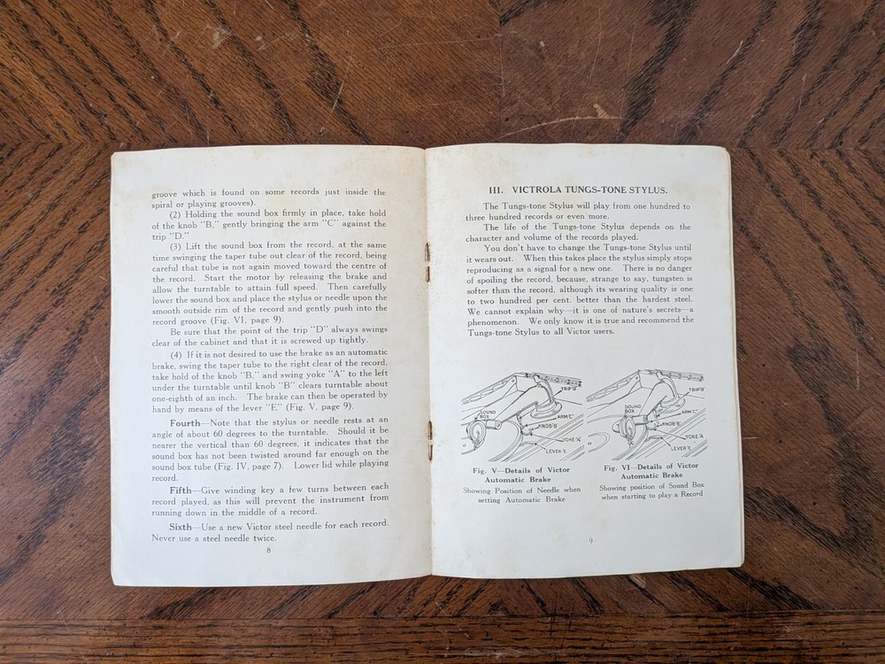 Original Victrola XI Phonograph Instructions Manual