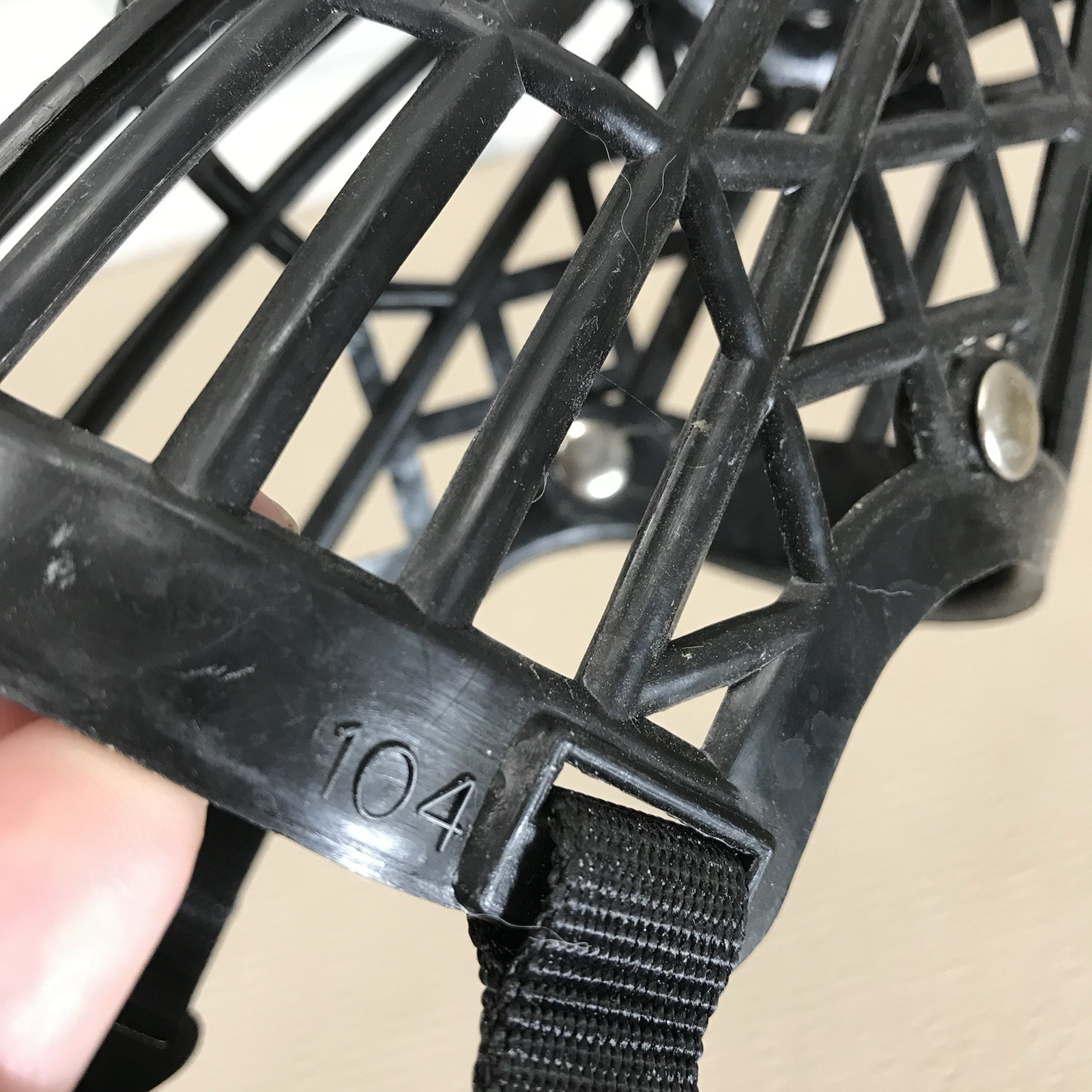 Dog Muzzle Basket Sz Medium Breathable Adjustable Plastic Black