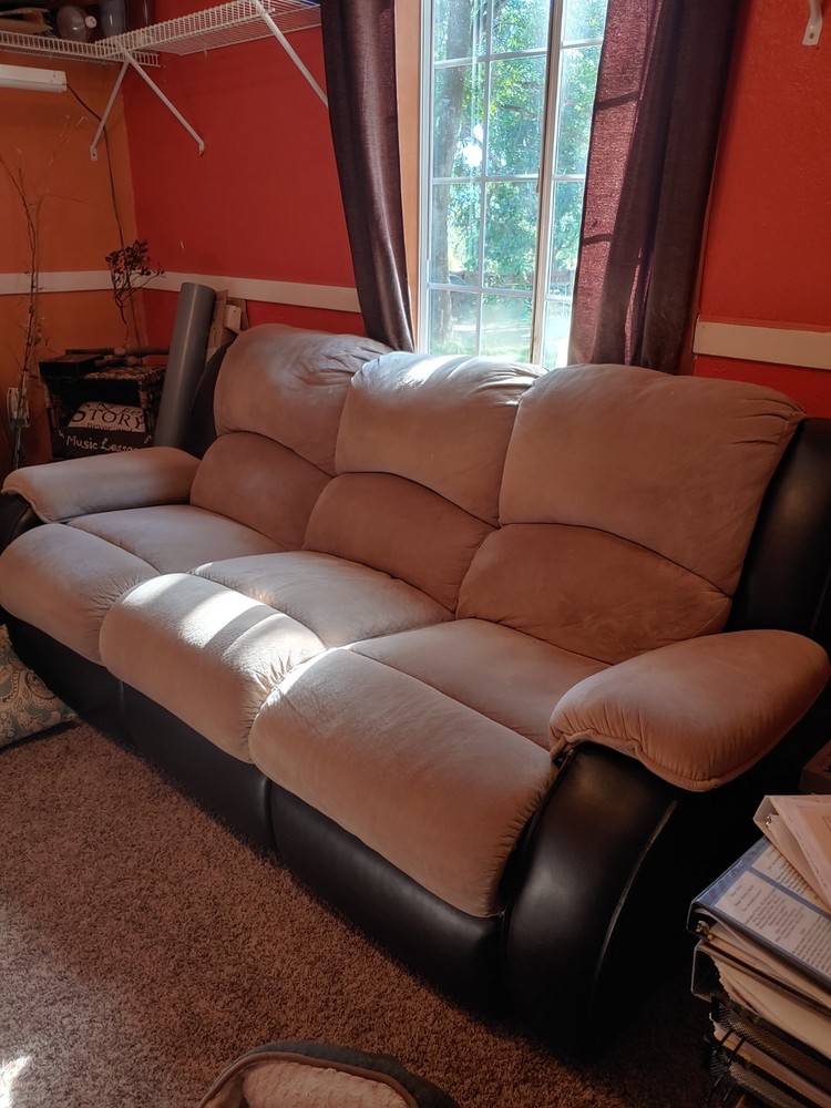 RC Willey's Reclining Couch Beige Faux Sued Preowned Great Condition