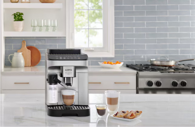 DeLonghi Magnifica Super automatic Stainless steel Programmable Espresso Machine