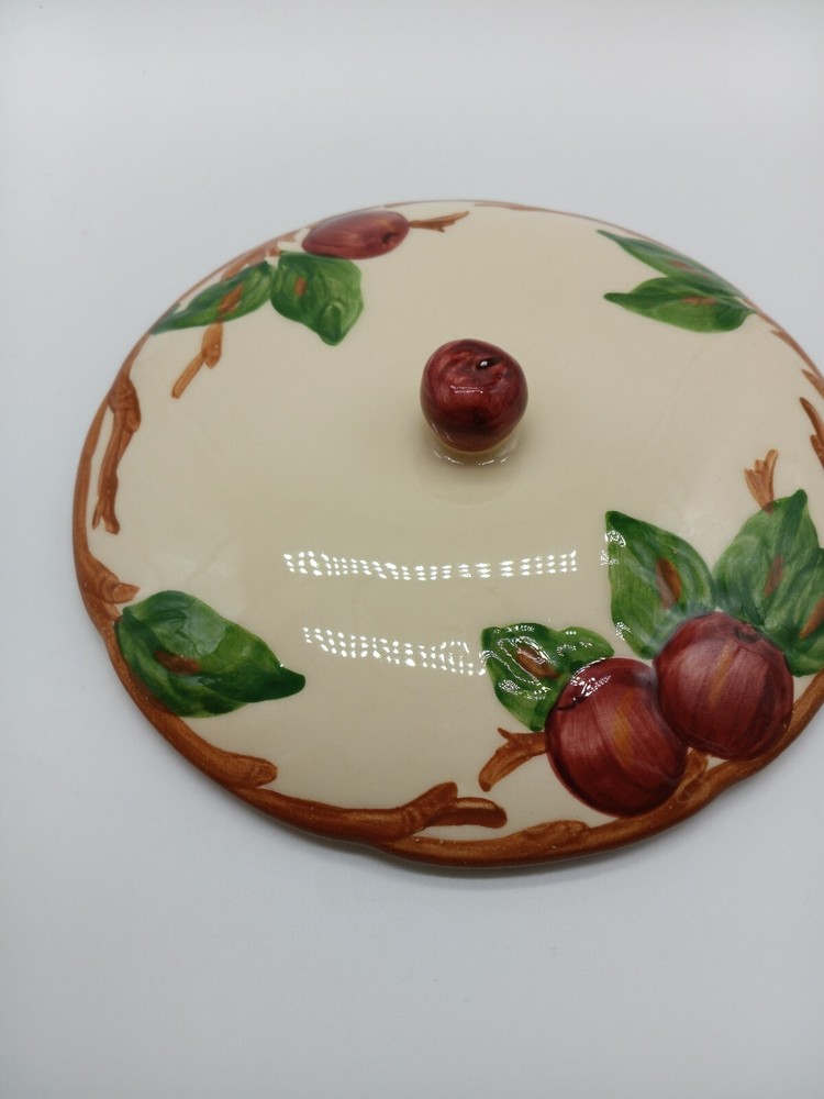 Califorinia Pottery Franciscan Apple Round Vegtable Ðish