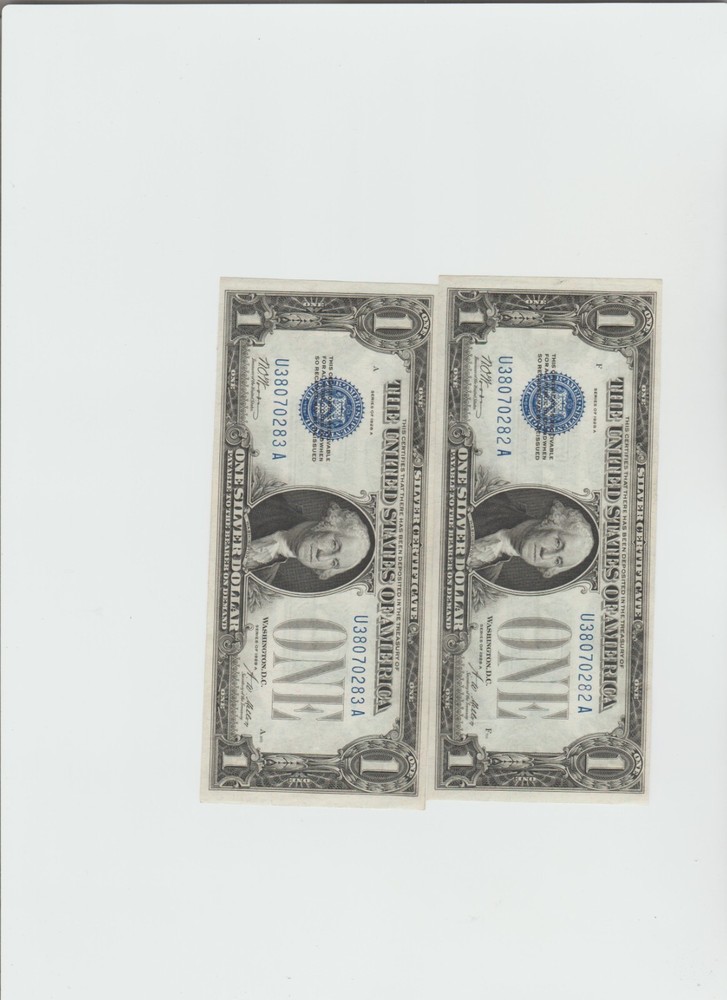 2-1928-A $1 "FUNNY BACK" SILVER Certificates Lightly circulated consecutively #