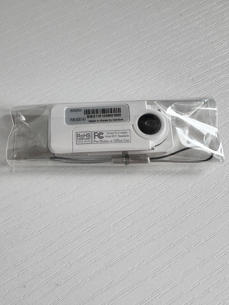 SCR3500 Smartfold Smart Card Reader