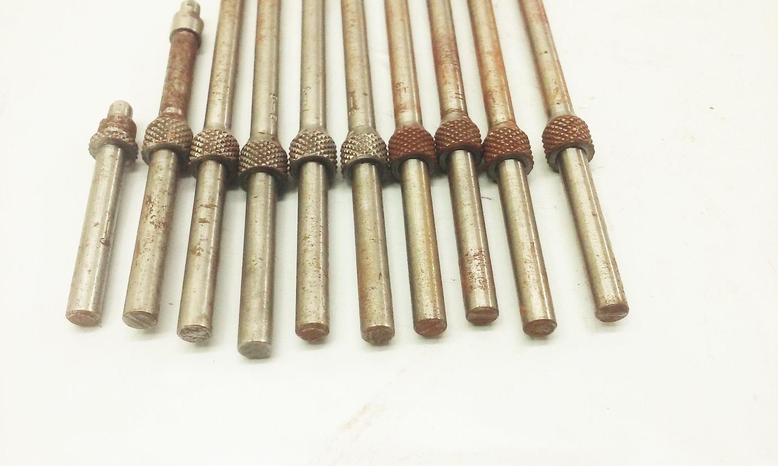 Vtg Starrett no.124 inside micrometer set in wood case 2"-12" machinist USA