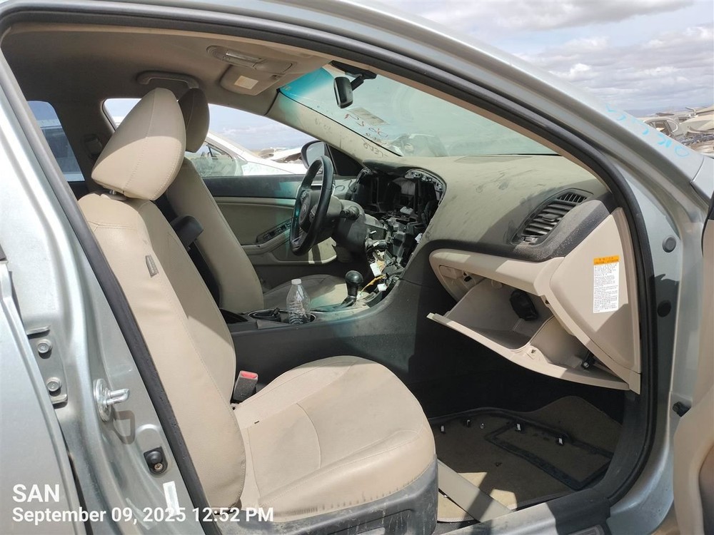 LEFT REAR DOOR WINDOW REGULATOR OEM 2013 KIA OPTIMAKIA