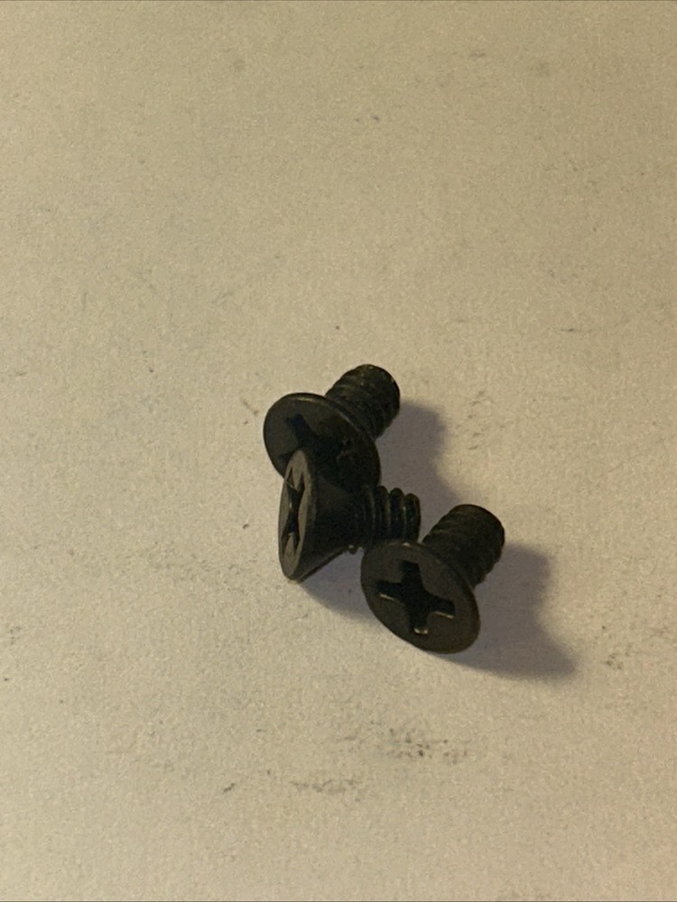 1503 Undercut 6/32 Screw