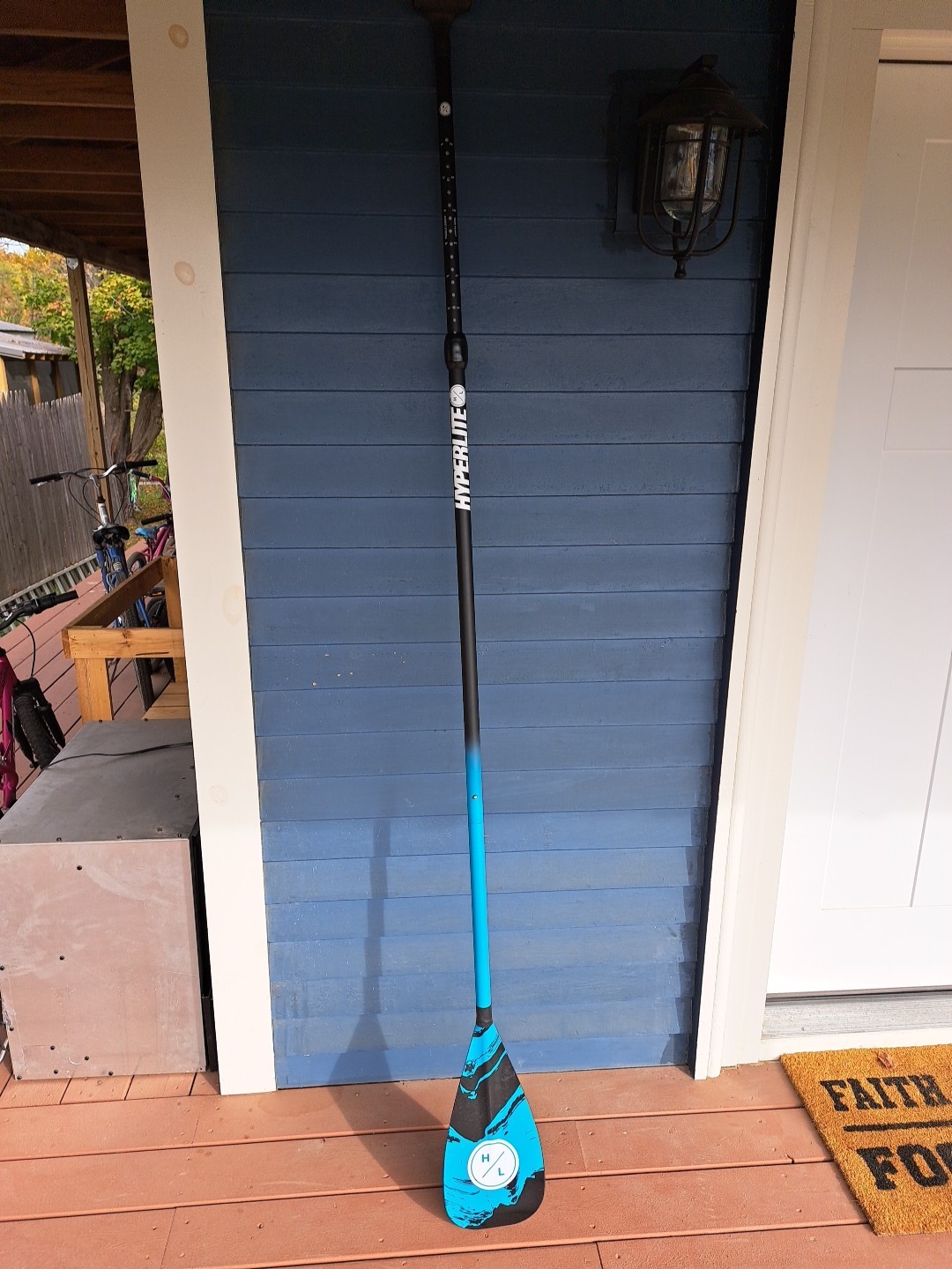 3-Piece Adjustable SUP Paddle Lightweight, Floating Carbon Fiber Shaft.