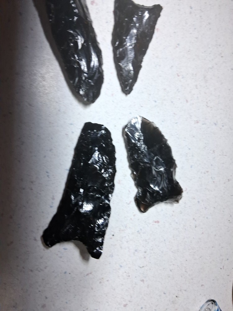 4 Arrowhead Piece Set Modern