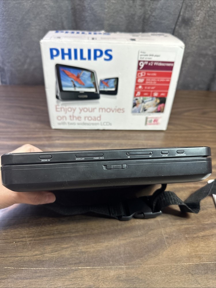 Philips PD9012M/37 9" LCD Portable DVD Player, Does Not Include Second Screen