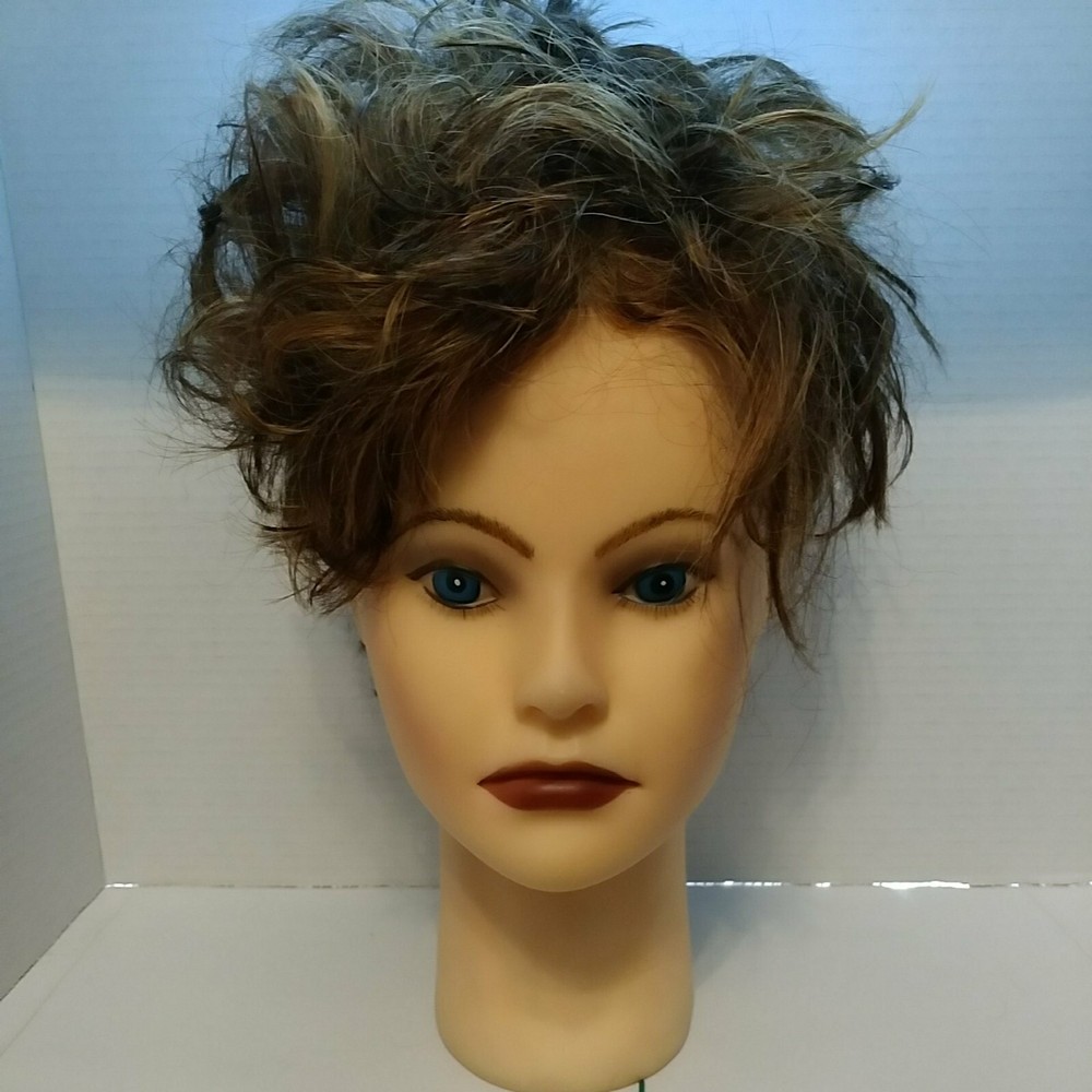 Clic Cosmetology Mannequin Head (M1)