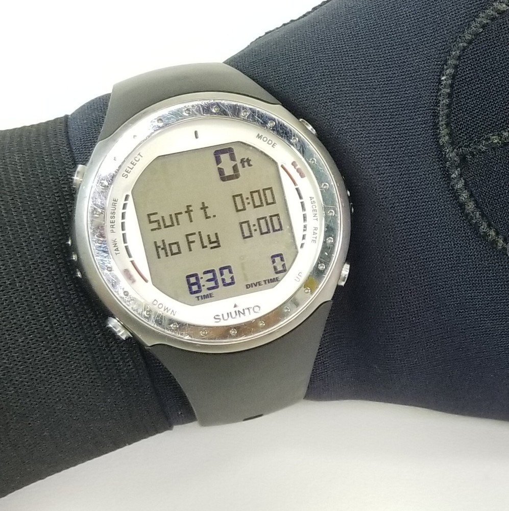SUUNTO D9 Titanium SCUBA DIVE COMPUTER + Transmitter WRIST WATCH Wireless Nitrox