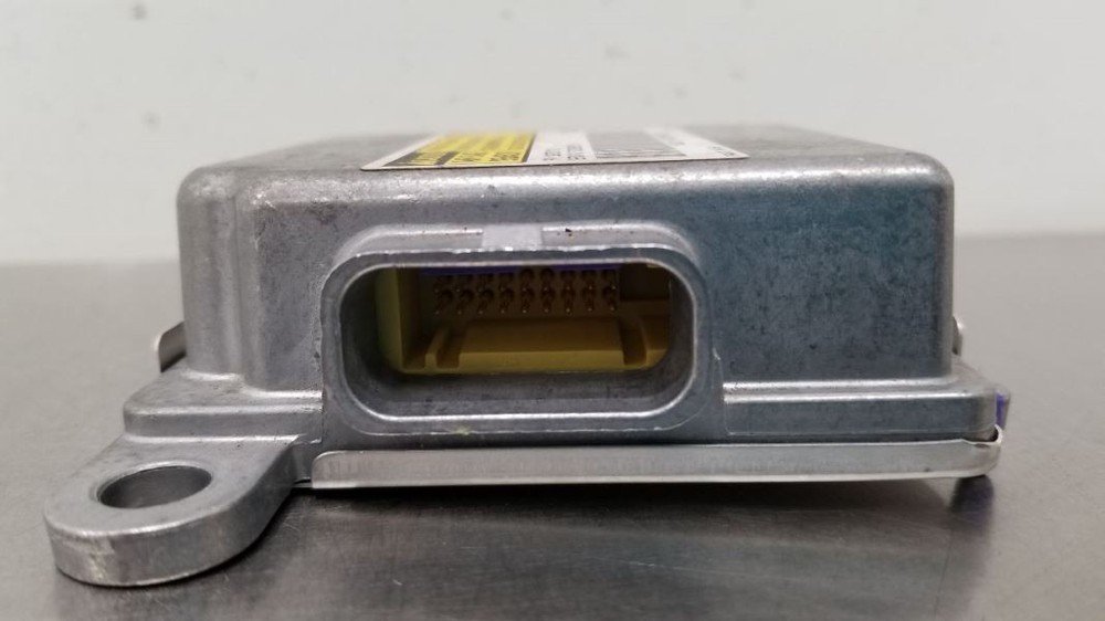 2000 PONTIAC FIREBIRD SRS CONTROL MODULE 09380110