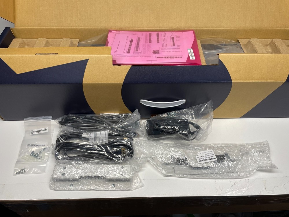 Poly Studio X70 Video Conferencing Bar & TC10 Touch Controller - 8L531AA#ABA