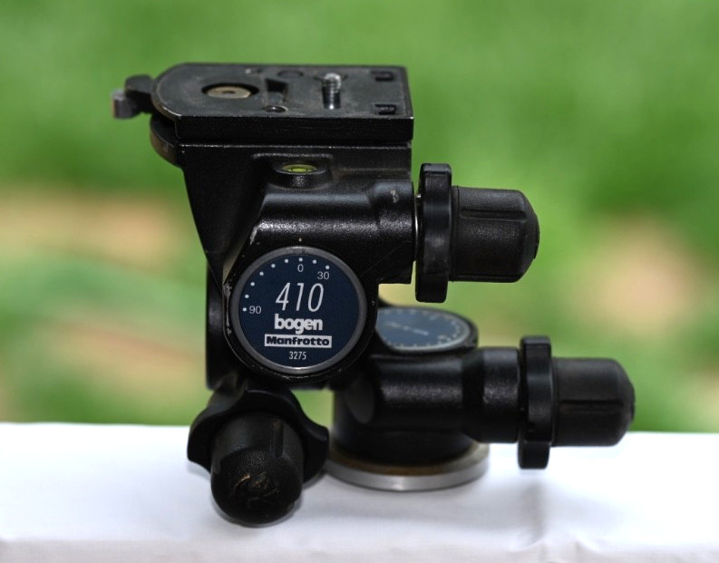 Bogan Manfrotto 410 Junior Geared Tripod Head, Quick Release, Leveling Indicator