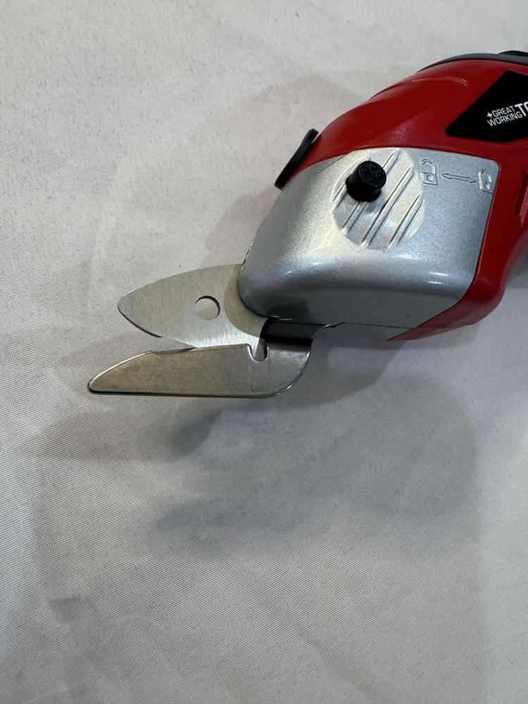 Great Working Tools Cordless Scissors Electric 4v Multipurpose Use New in Box!