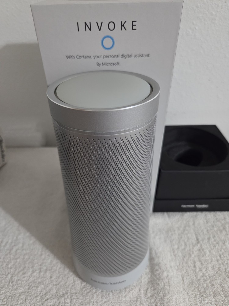 Harman Kardon Invoke Voice Activated Wireless Assistant And Bluetooth Speaker