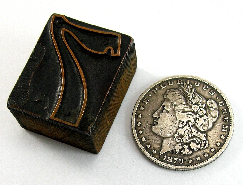 Letterpress Print Block - "Lucky 7"