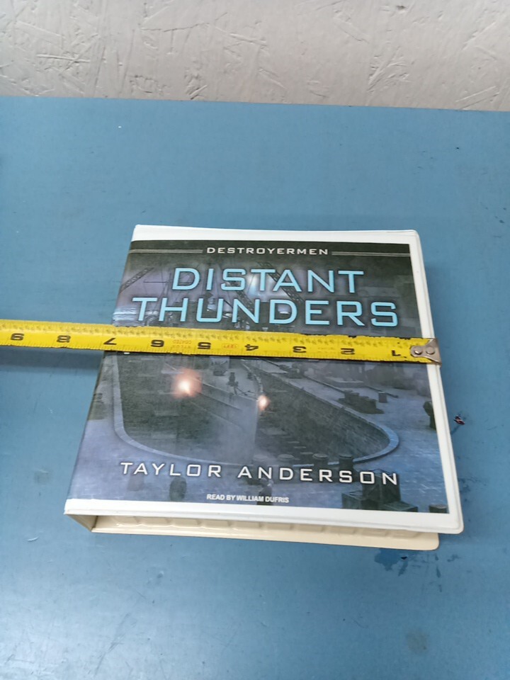 Distant Thunders : Destroyermen by Taylor Anderson (LL)
