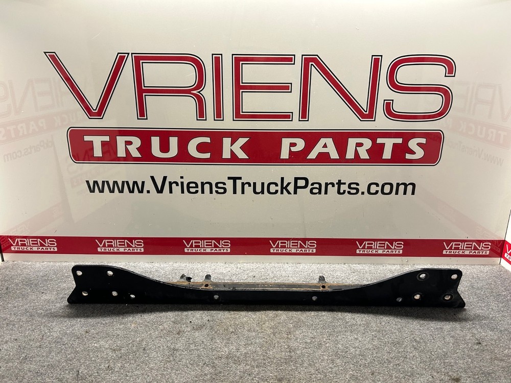 PACCAR A24-6366-001 CROSSMEMBER - FRONT