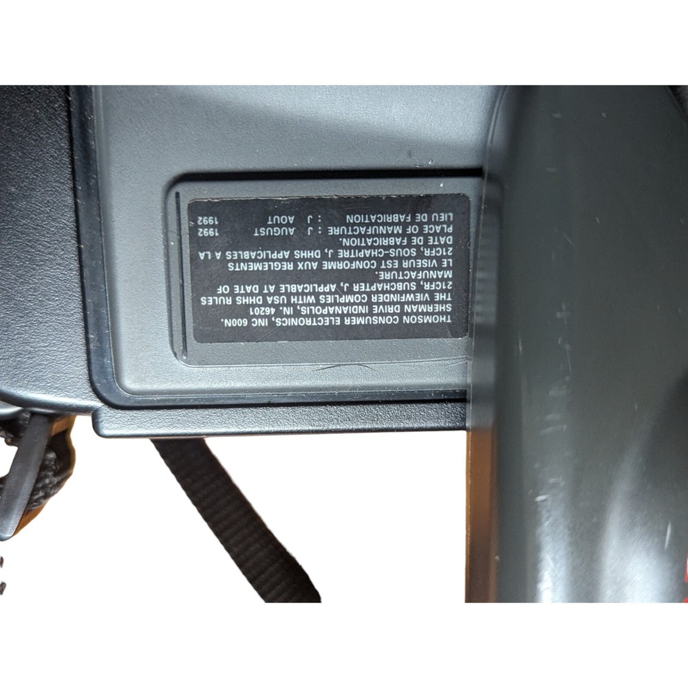 RCA PRO 8 Video Camcorder w/ Case Accessories Remote Extras