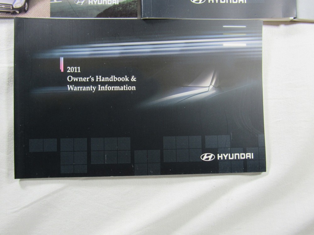 2011 Hyundai Sonata Owners Manual book