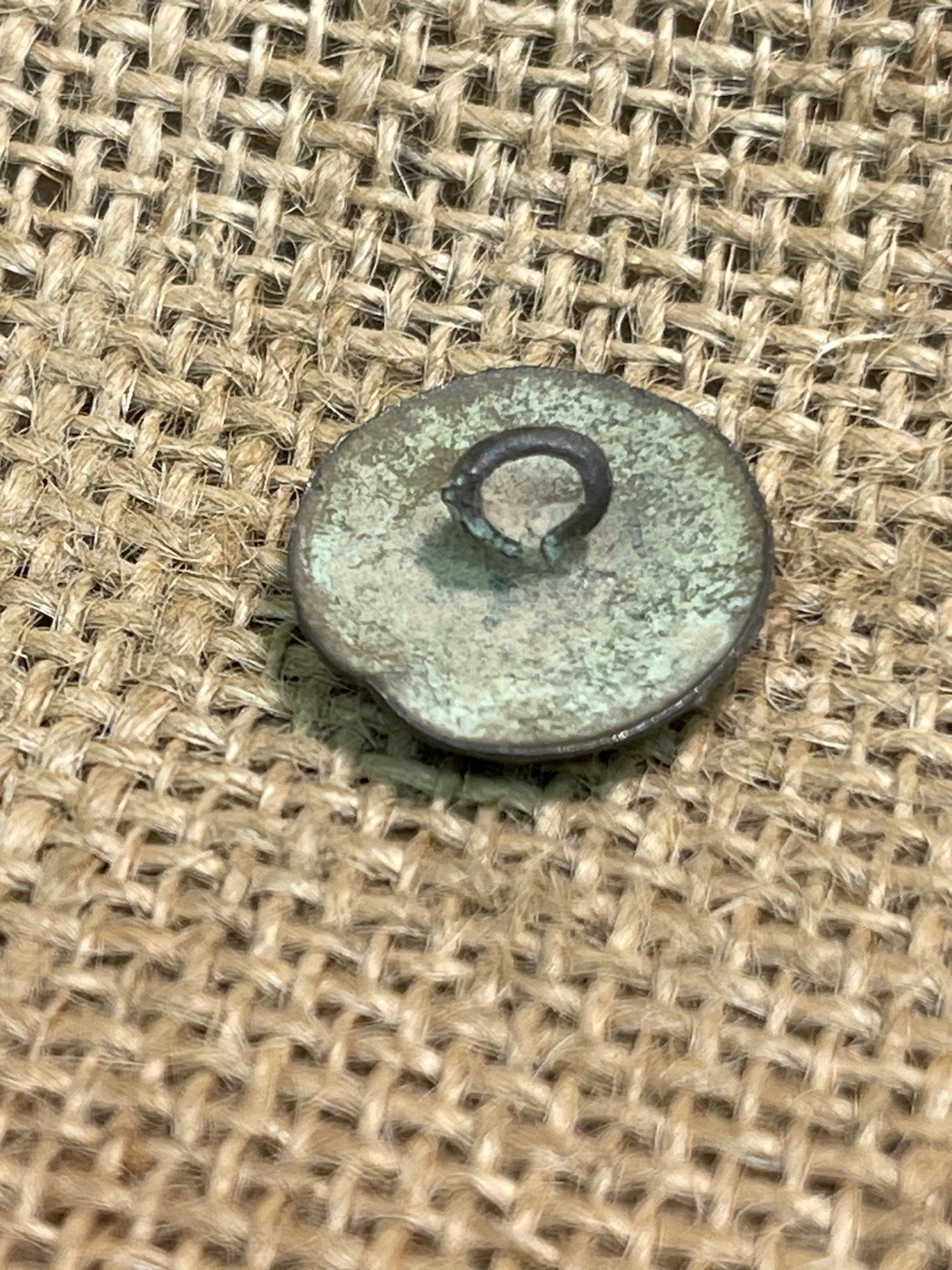 Nice Dug Civil War Or Earlier Fancy Flower Button With Shank Savannah Ga. find