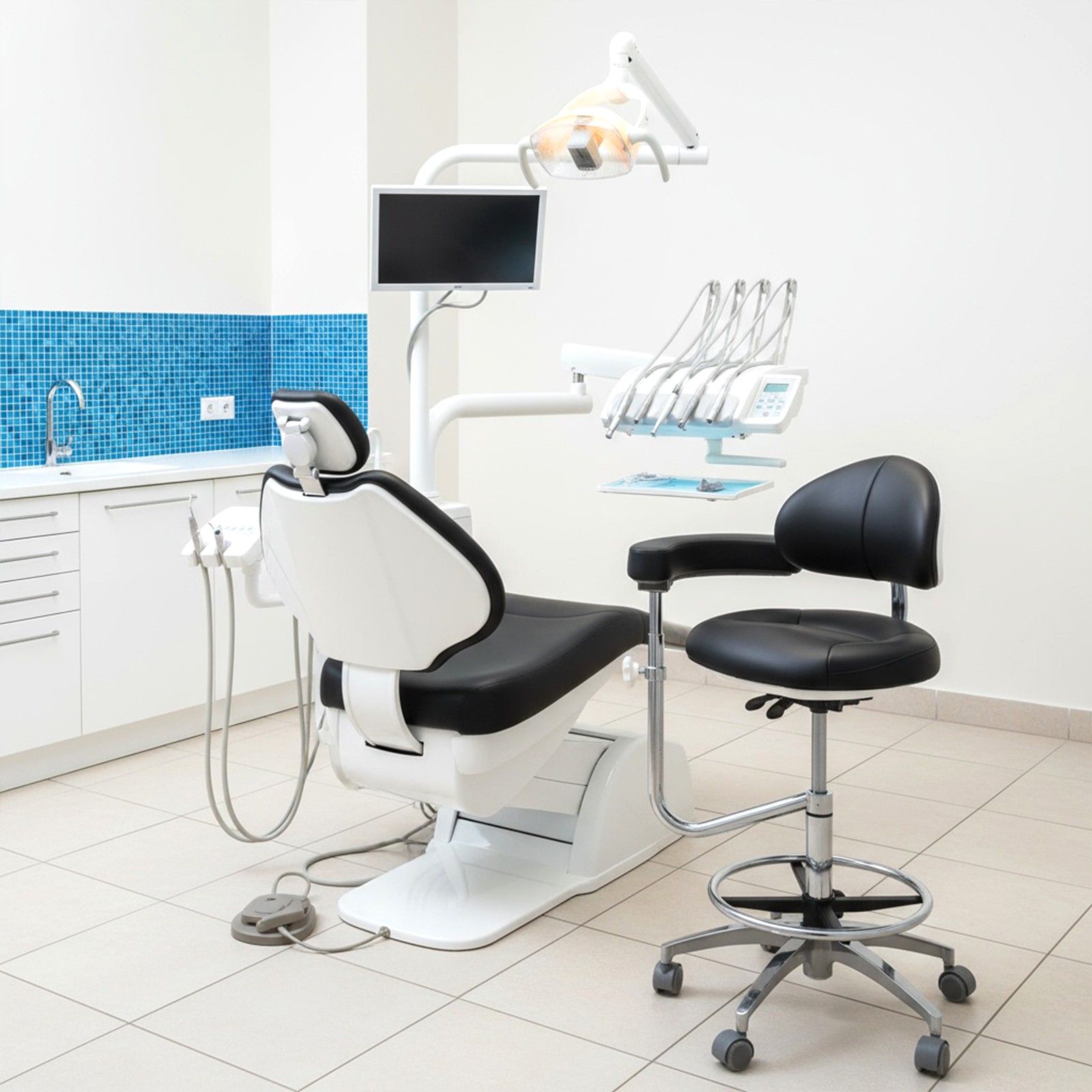 Dental Medical Microscope Stool with Armrest Dentist Surgeon Chair Microsurgical