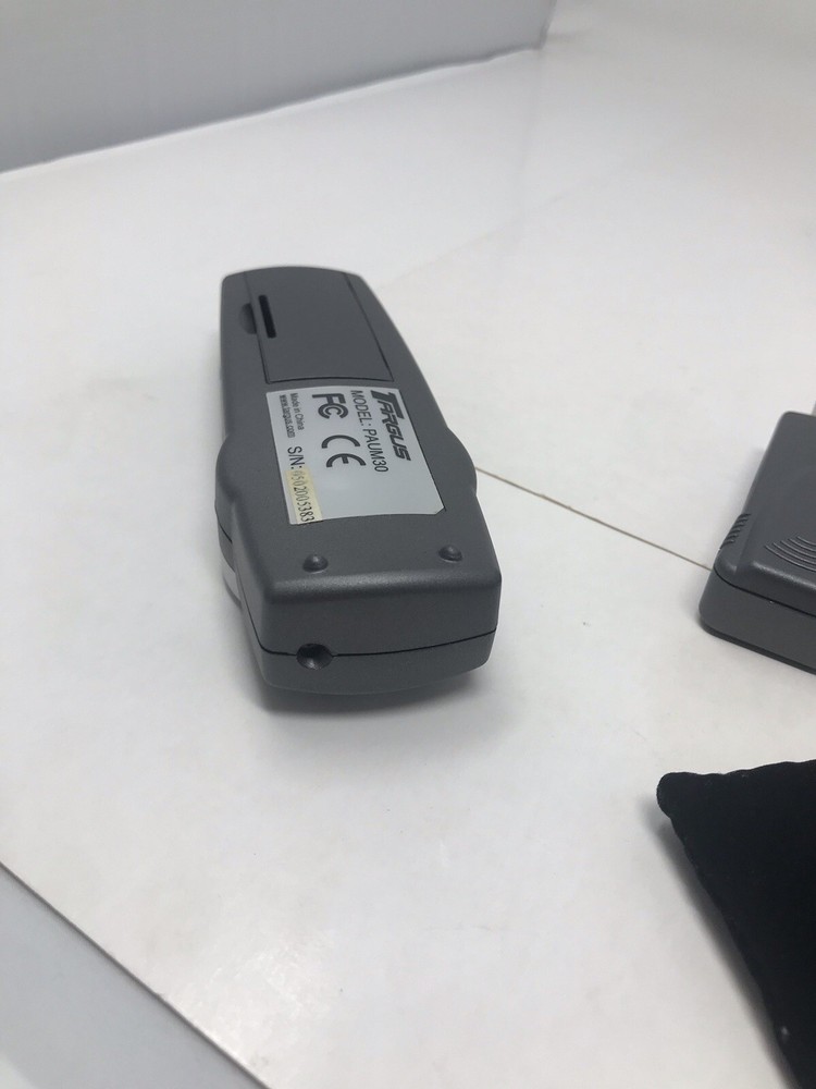 Targus Laser Pointer PAUM30 Presenter and USB Stick Case