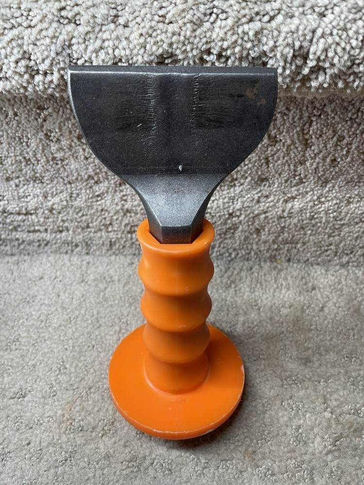 Mayhew 35105  3-1/2" Handguarded Mason Flat Chisel,  used