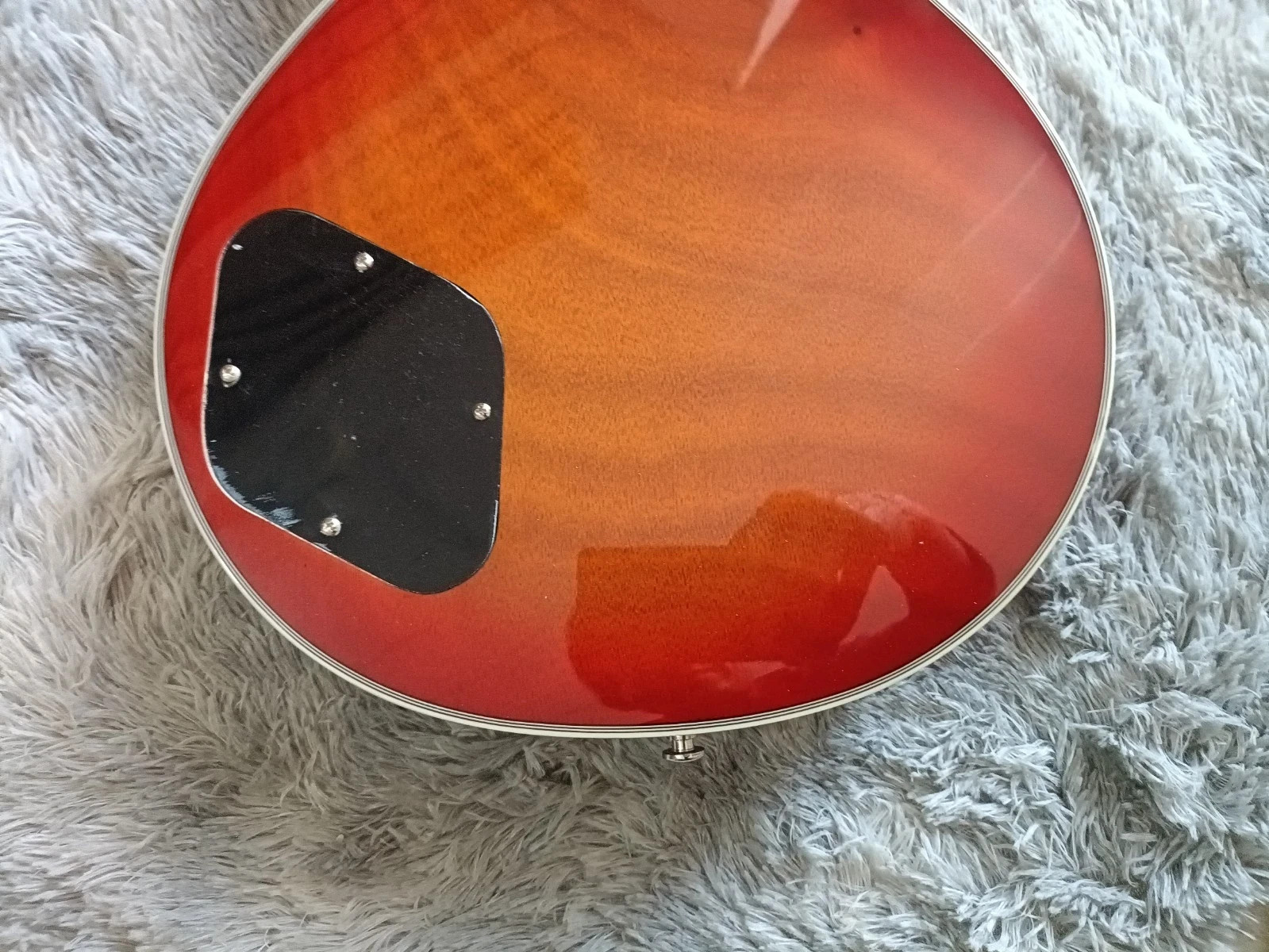 US Warehouse Custom LP Cherry Sunburst Electric Guitar - Mahogany Body