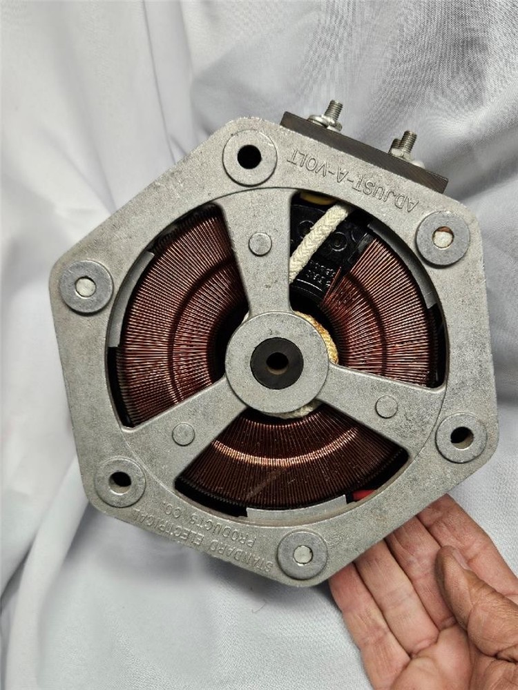 Adjust-A-Volt 1520B Variac Variable Autotransformer 0-280V 2.5kVa 240V Tested