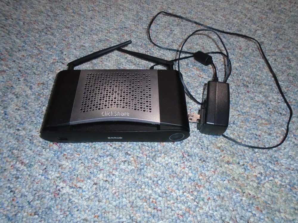 Barco Clickshare Wireless Presentation System CSE-200 with AC-ADAPTER