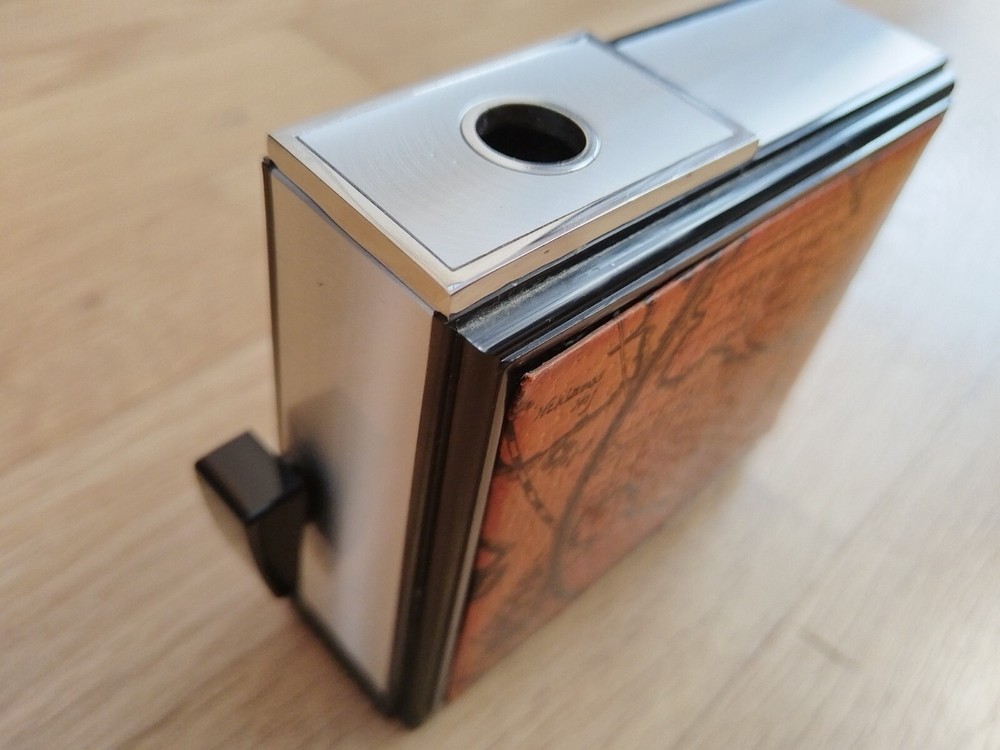 JAPAN PENGUIN Electro-o-Matic TABLETOP Lighter 1970