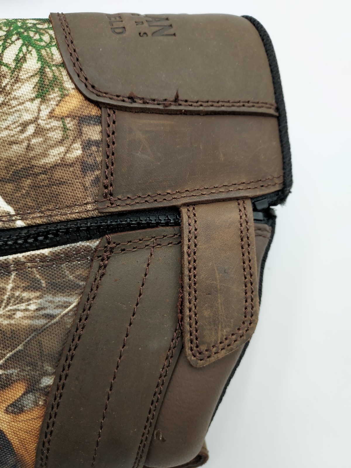 Magellan Outdoors Womens Sz 7B Snake Shield Armor 3.0 Realtree Edge APX (K4-D2)