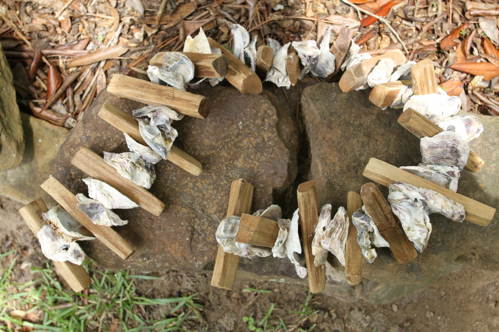 Seafood Bar Outdoor Dining Patio Decor Oyster Shells Driftwood, 33"+ G-83