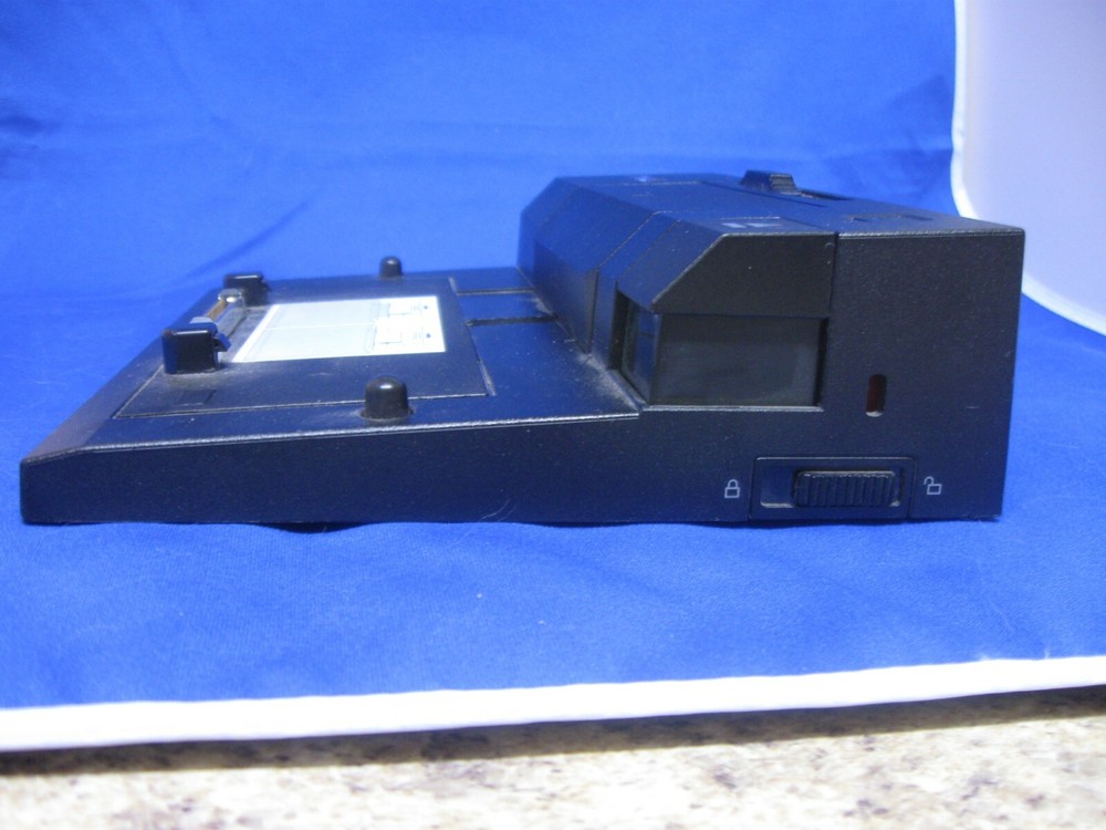 Dell E-Port Replicator - (PRO3X)