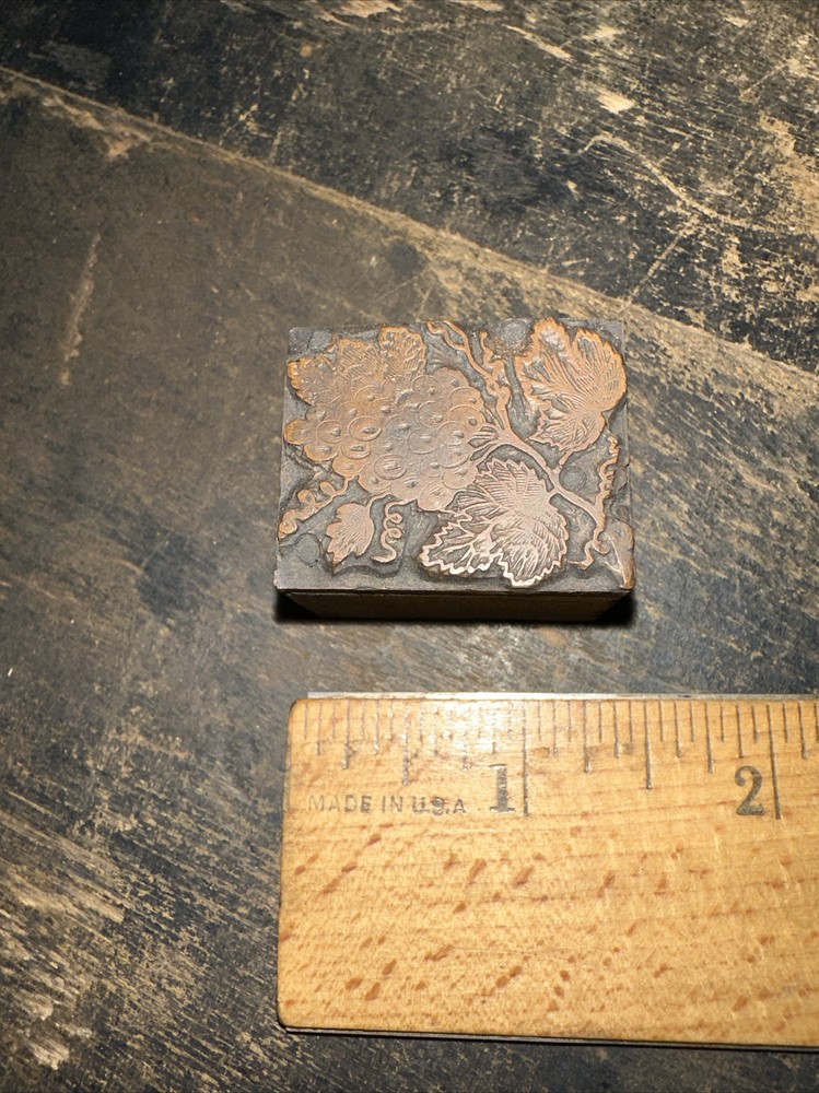 Printing Block “ Beautiful Grape Cluster “ Copper Face, Nice Image!￼