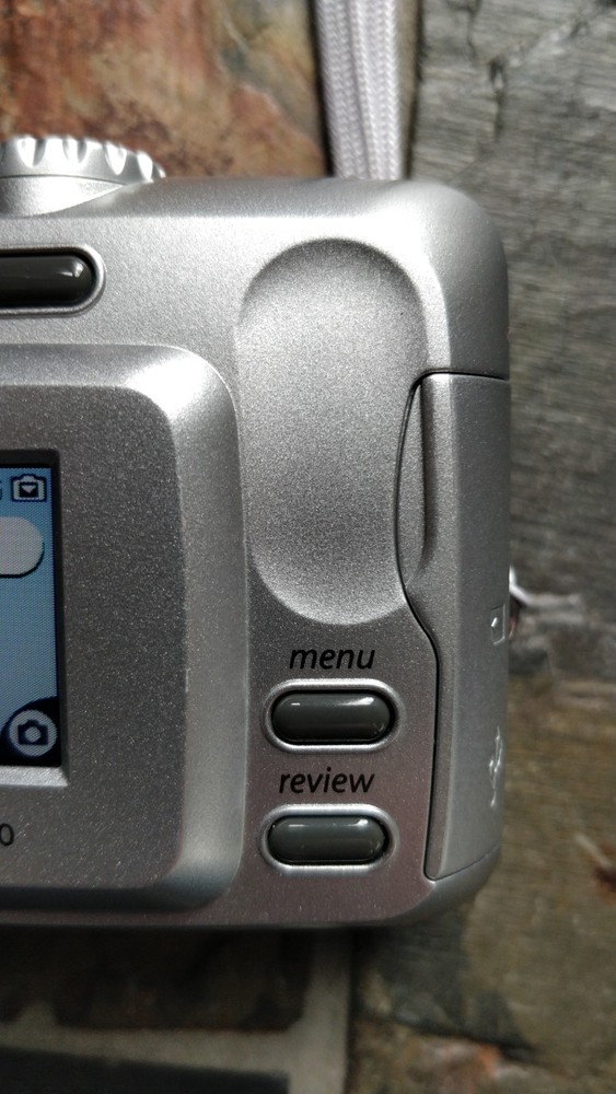 Kodak Easyshare CX7310 3.2MP Digital Compact Camera Silver Excellent