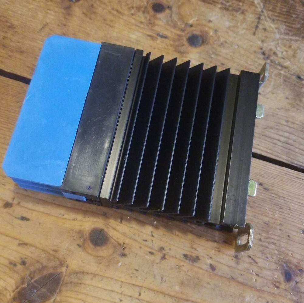 Celduc Solid State Contactor SIL842170 3-32VDC INPUT 12-275VAC OUTPUT 25 AMP