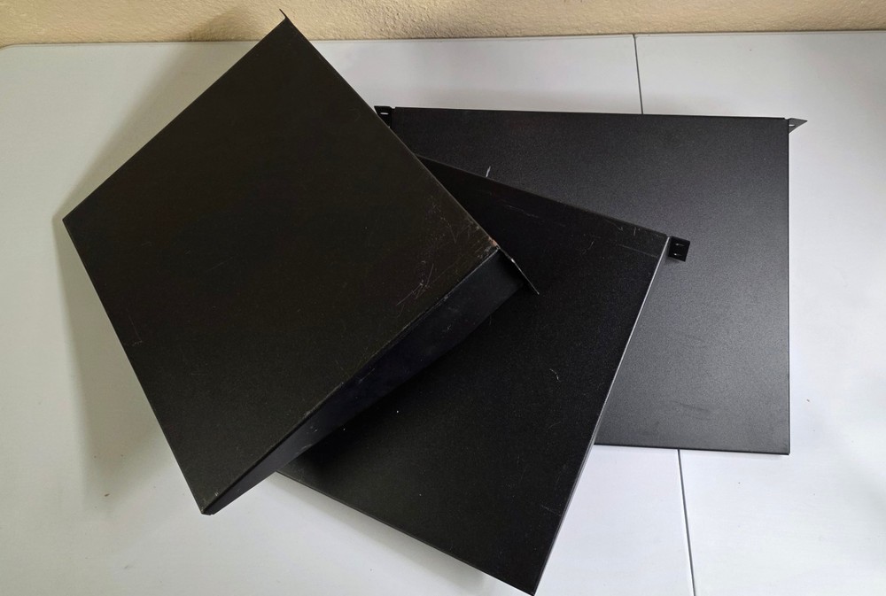 19" Network Rack Cat5 48 Port Patch Panel, (3) Shelves, Cable Holder