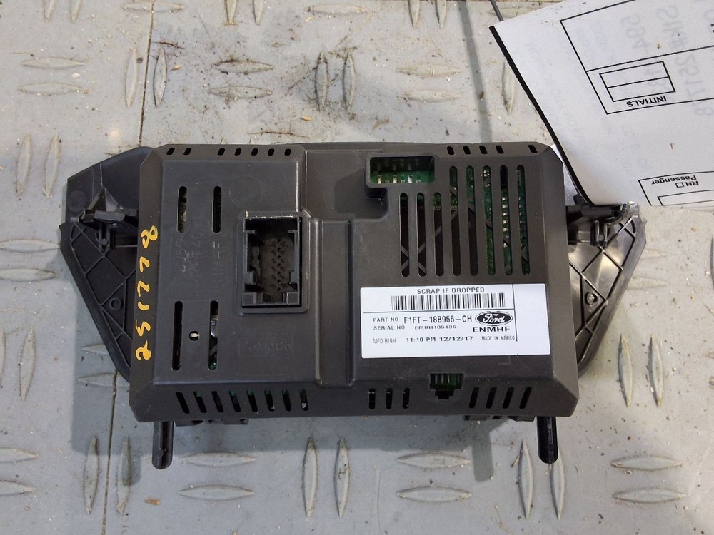 2015-2018 Ford Focus Front 4.2" Display Screen