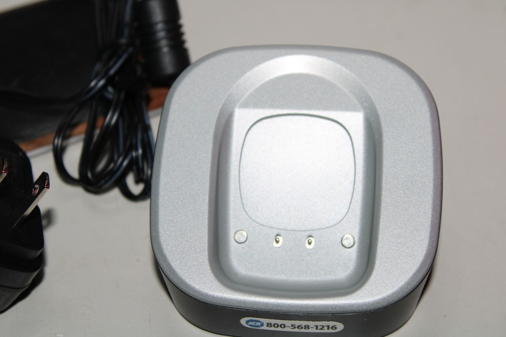CHARGER BASE Personal Emergency Response Mobile Button DC-MD5-01