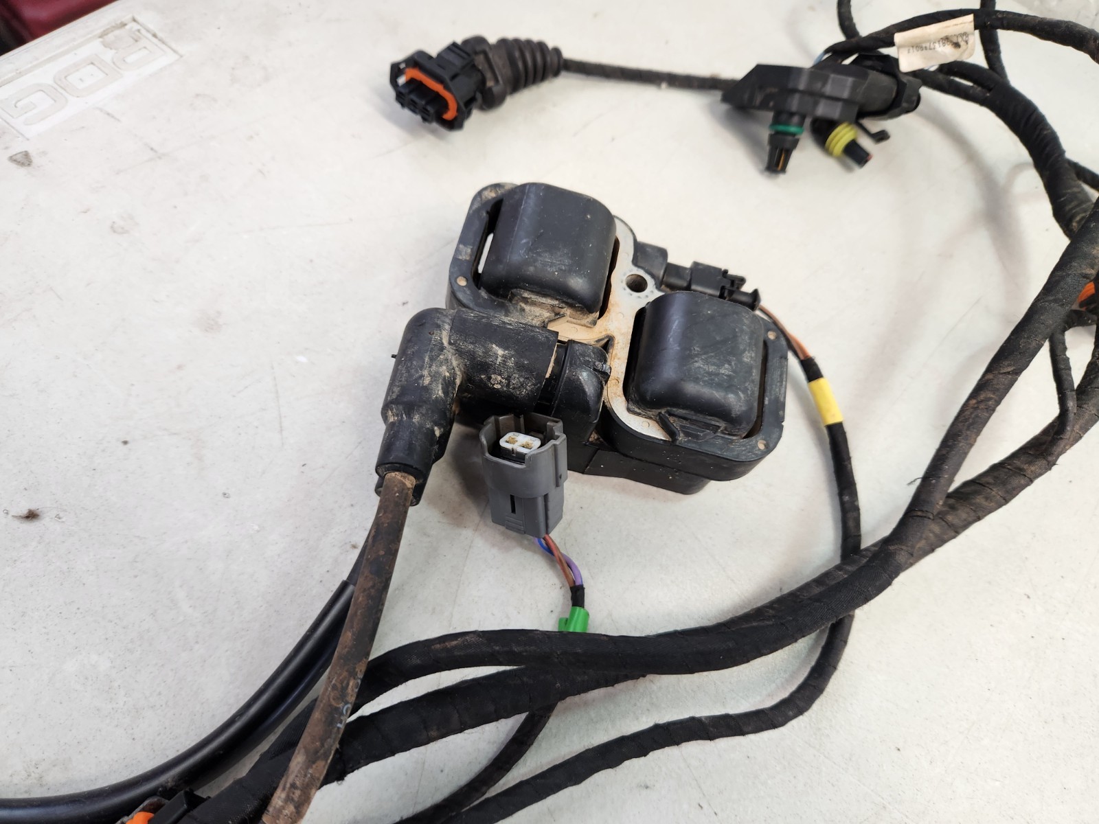 2008 Can-Am outlander 800 wire harness coil voltage efi