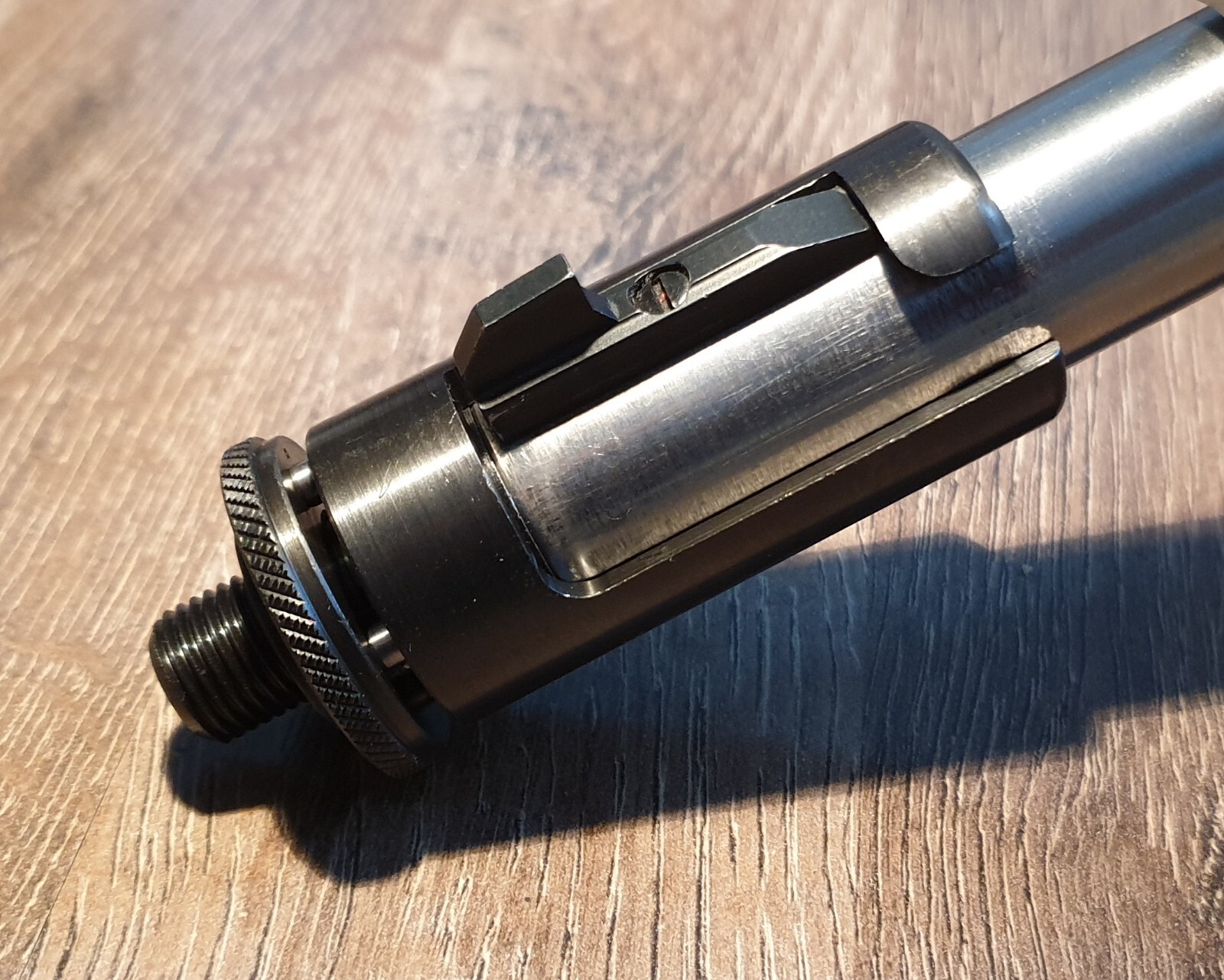 thread adapter for moderators Ruger Mk. II/III/IV 2/3/4 1/2 x 28 UNEF