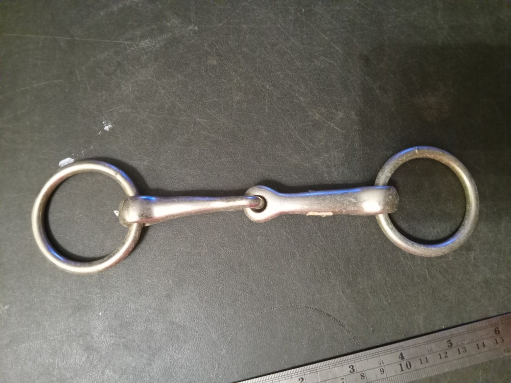 loose ring snaffle bit 4 1/2 in pony