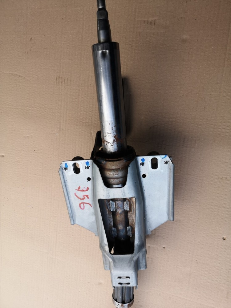 MITSUBISHI OUTLANDER 2.2 DiD 2011 STEERING COLUMN