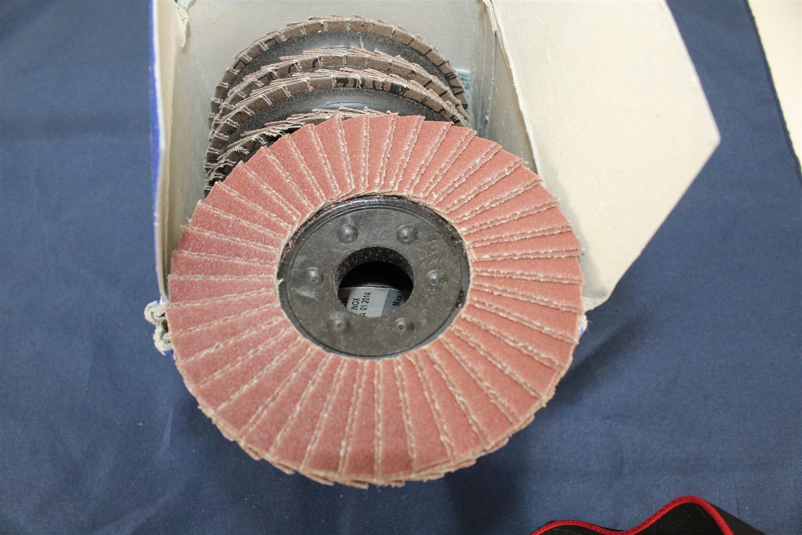 United Abrasives/SAIT 73380 4-1/2 by 7/8 3AX 80X SAITlam Flap Disc, 10-Pack