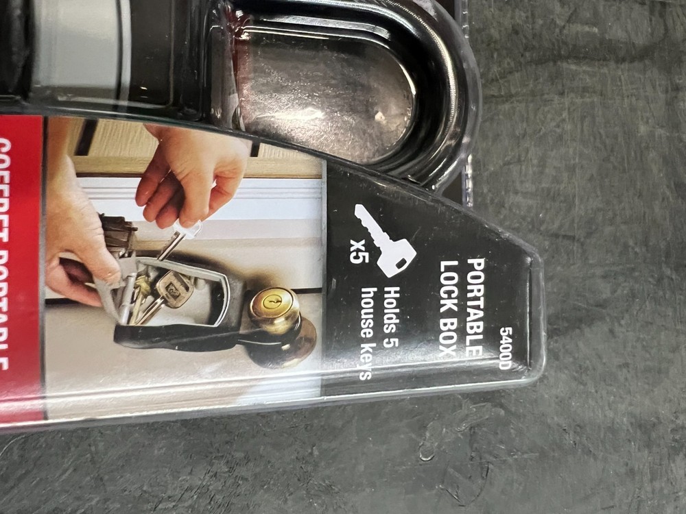 Master Lock 5400DHC Portable Lock Box